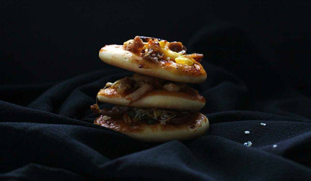 yummy mummy beef pizzas