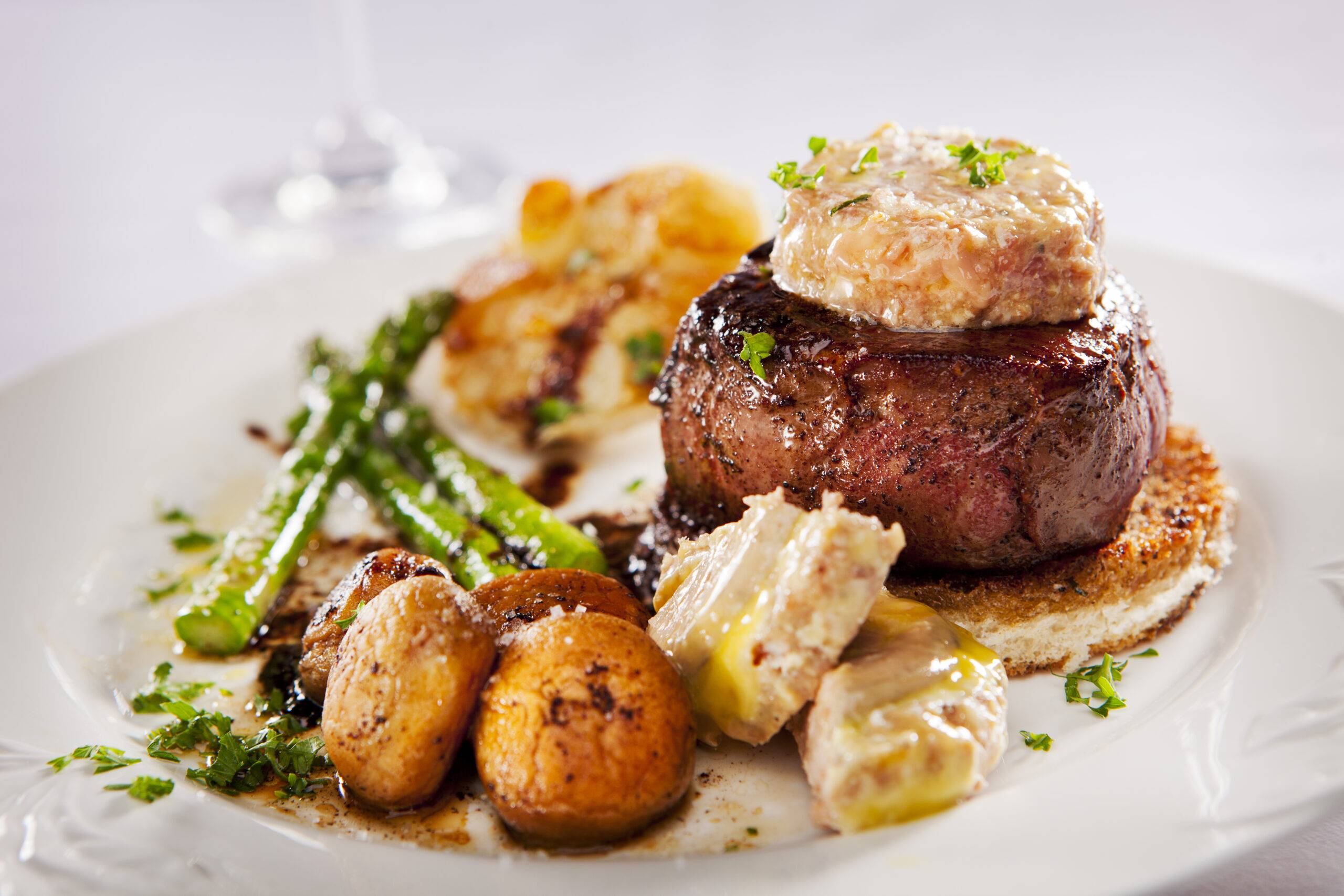 How to cook Beef Tournedos Rossini - USMEF Europe US Beef